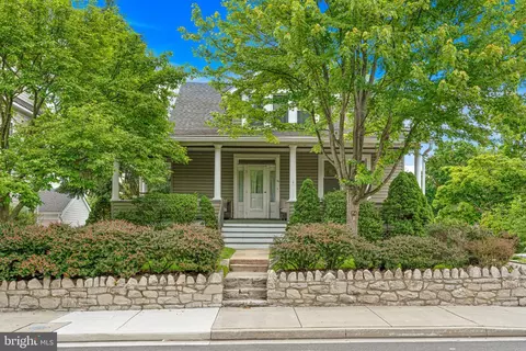 34 Burke Ave E, Towson, MD 21286