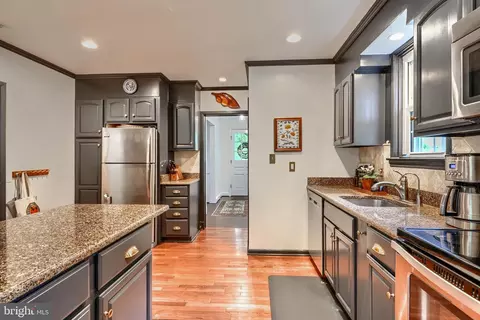 624 Overbrook Rd, Baltimore, MD 21212 photo 17