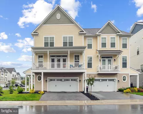 12 Greensborough Rd, Reisterstown, MD 21136