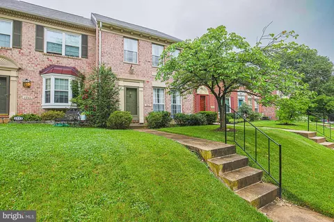 3942 Forest Valley Rd, Parkville, MD 21234