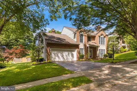 8528 Hill Spring Dr, Lutherville Timonium, MD 21093