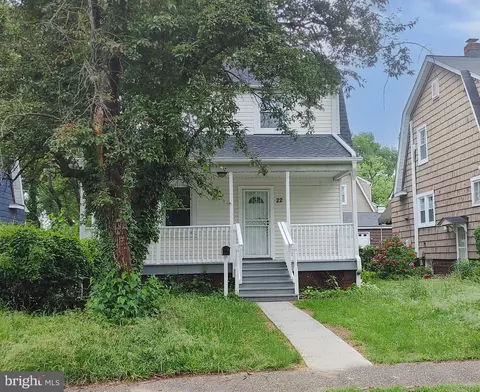 22 Leeway Rd, Dundalk, MD 21222