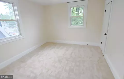 Bedroom - 22 Leeway Rd, Dundalk, MD 21222 photo 4 of 7
