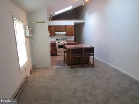 Living - 1015 Cold Spring Rd, Middle River, MD 21220 photo 5 of 6