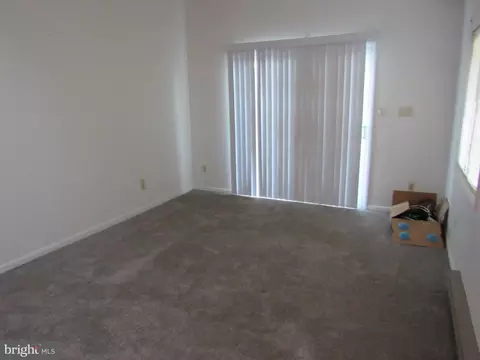 Living - 1015 Cold Spring Rd, Middle River, MD 21220 photo 4 of 6