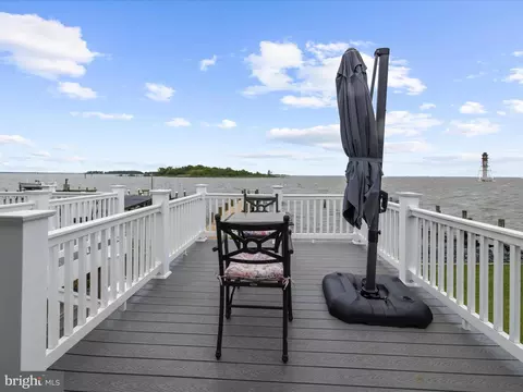 Exterior - 9112 Chesapeake Ave, Sparrows Point, MD 21219 photo 2 of 8
