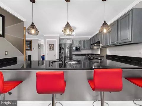 Kitchen - 9112 Chesapeake Ave, Sparrows Point, MD 21219 photo 2 of 4