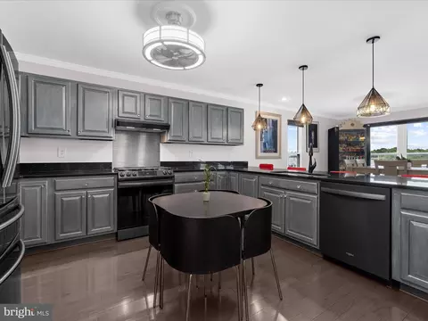 Kitchen - 9112 Chesapeake Ave, Sparrows Point, MD 21219 photo 1 of 4