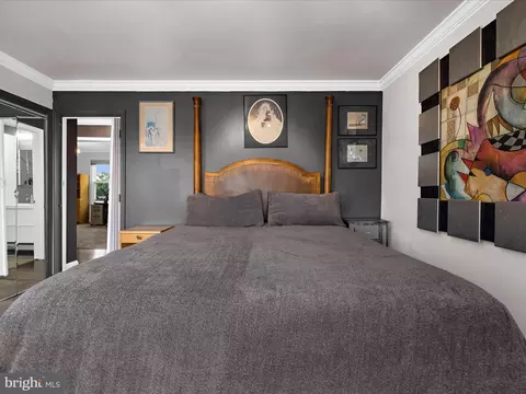 Bedroom - 9112 Chesapeake Ave, Sparrows Point, MD 21219 photo 1 of 4