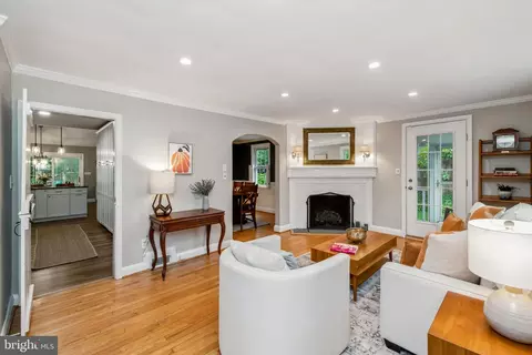Living - 511 Wilton Rd, Towson, MD 21286 photo 1 of 1