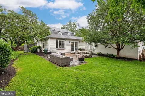 Exterior - 511 Wilton Rd, Towson, MD 21286 photo 3 of 9