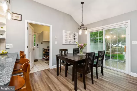 Dining - 511 Wilton Rd, Towson, MD 21286 photo 2 of 2