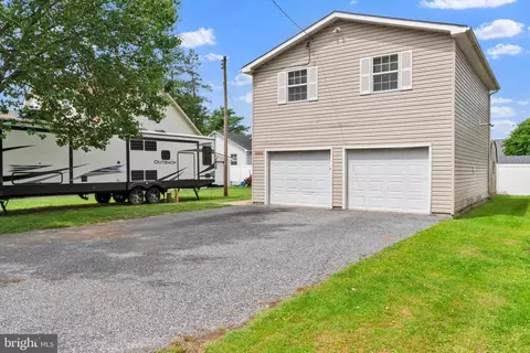 405 Armstrong Rd, Middle River, MD 21220 photo 38