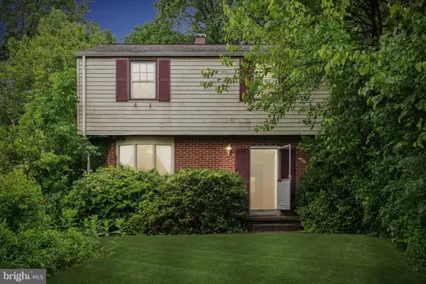 2029 Norhurst Way S, Catonsville, MD 21228