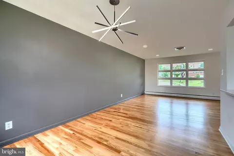 Living - 8429 Coco Rd, Rosedale, MD 21237 photo 4 of 10