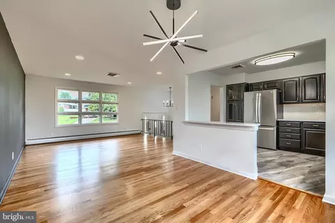Living - 8429 Coco Rd, Rosedale, MD 21237 photo 3 of 10