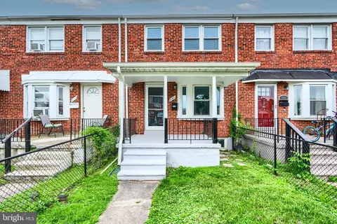 851 Arncliffe Rd, Essex, MD 21221