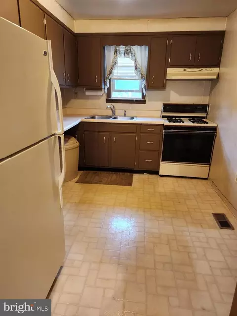Kitchen - 6003 Ebenezer Rd, White Marsh, MD 21162 photo 1 of 1
