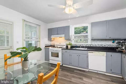 1123 Overbrook Rd, Baltimore, MD 21239 photo 4