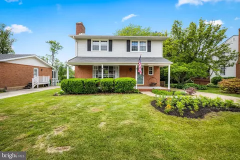 10406 Greenside Dr, Cockeysville, MD 21030