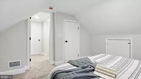 Entry Way - 2910 Salisbury Ave, Sparrows Point, MD 21219 photo 12 of 14