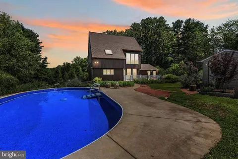 6608 Cherry Hill Rd, Baldwin, MD 21013