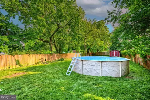 Exterior - 5221 Trumps Mill Rd, Baltimore, MD 21206 photo 3 of 12