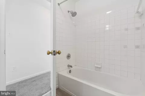 Bath - 7655 Gladstone #5, Windsor Mill, MD 21244 photo 3 of 3
