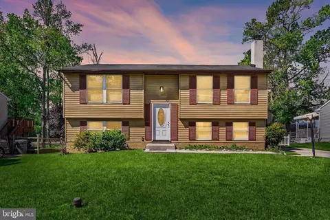 1925 Sue Creek Dr, Essex, MD 21221
