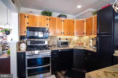 1211 Birch Ave, Halethorpe, MD 21227 photo 14