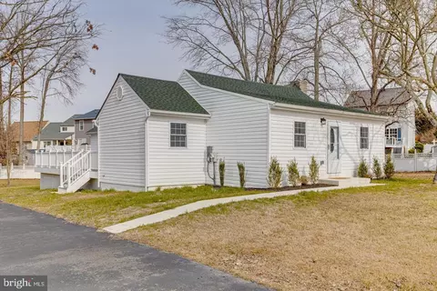 Exterior - 9900 Bird River Rd, Middle River, MD 21220 photo 3 of 3
