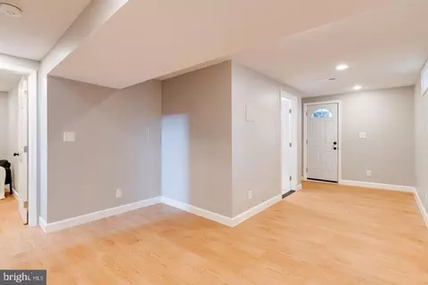 Entry Way - 9900 Bird River Rd, Middle River, MD 21220 photo 1 of 2