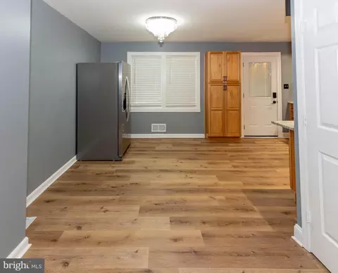 9744 Matzon Rd, Middle River, MD 21220 photo 8