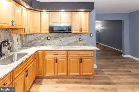 9744 Matzon Rd, Middle River, MD 21220 photo 11