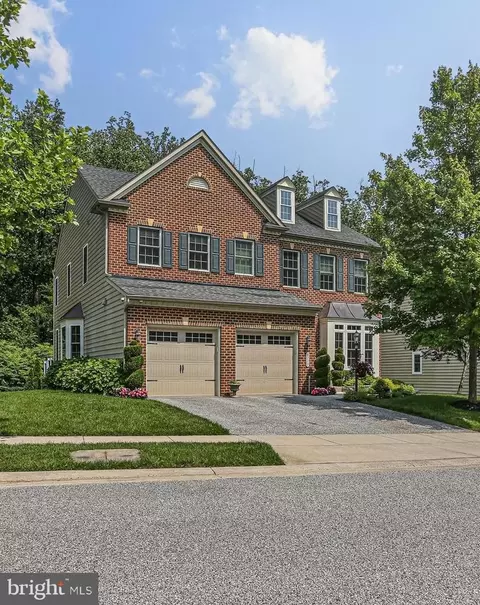 8717 Springvale Dr, Lutherville Timonium, MD 21093