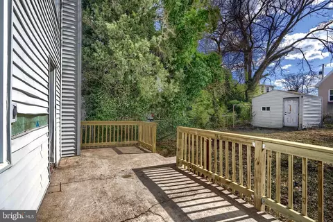 Exterior - 518 Fairview Ave, Baltimore, MD 21224 photo 3 of 4
