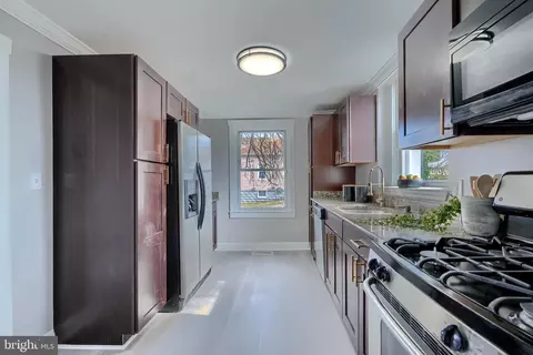 Kitchen - 518 Fairview Ave, Baltimore, MD 21224 photo 1 of 2