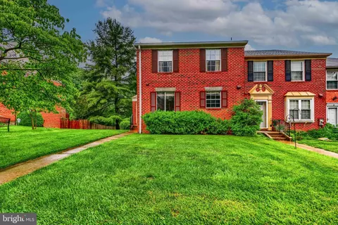 12 Killadoon Ct, Lutherville Timonium, MD 21093
