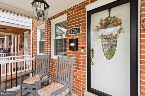 1086 Elm Rd, Halethorpe, MD 21227 photo 2