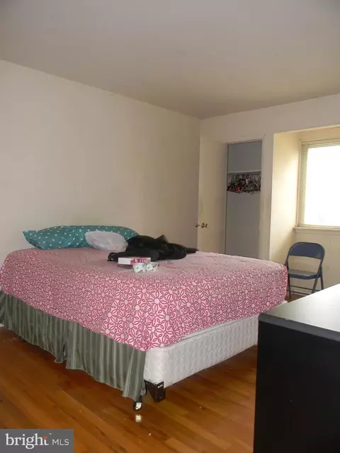 8237 Vosges Rd, Windsor Mill, MD 21244 photo 12