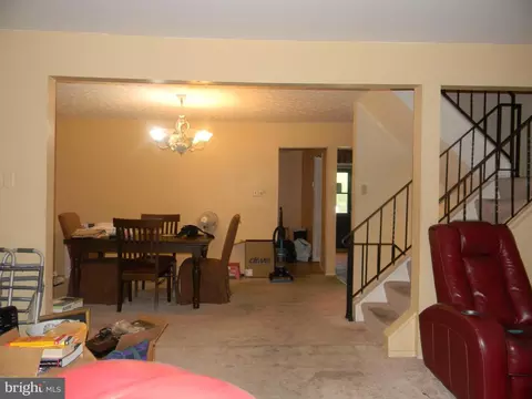 8237 Vosges Rd, Windsor Mill, MD 21244 photo 15