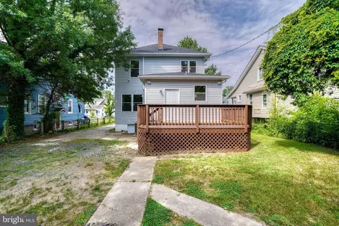 Exterior - 1017 S Beechfield Ave, Baltimore, MD 21229 photo 3 of 9