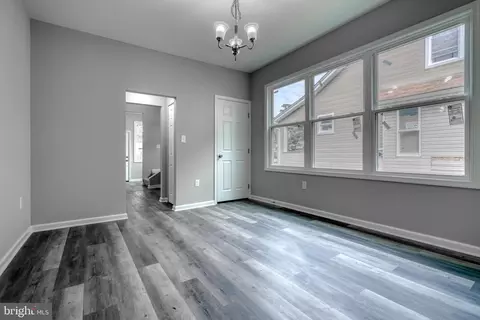 Entry Way - 1017 S Beechfield Ave, Baltimore, MD 21229 photo 3 of 8