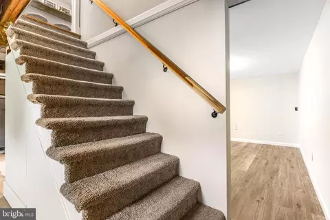 Entry Way - 10510 Vincent Rd, White Marsh, MD 21162 photo 5 of 5