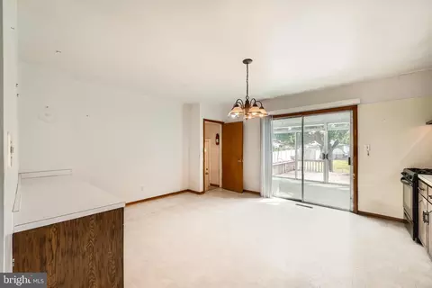 6805 River Drive Rd, Sparrows Point, MD 21219 photo 7