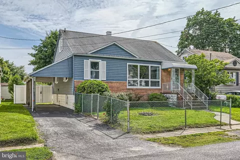 6805 River Drive Rd, Sparrows Point, MD 21219 photo 3