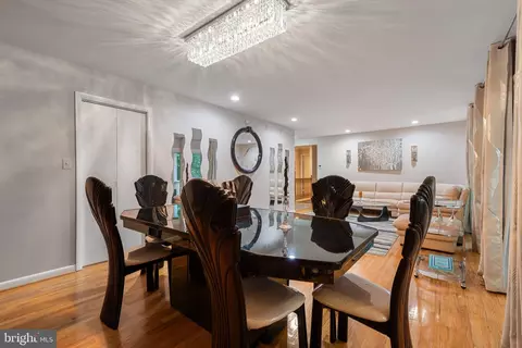 2000 Jolly Rd, Baltimore, MD 21209 photo 9