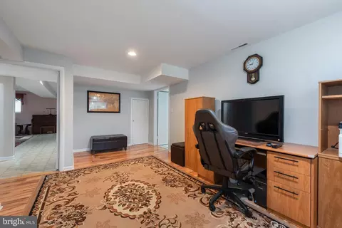 2000 Jolly Rd, Baltimore, MD 21209 photo 31