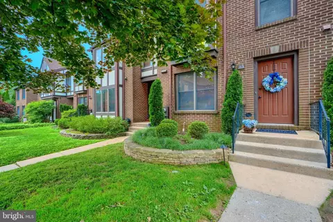 23 Faraday Dr, Lutherville Timonium, MD 21093