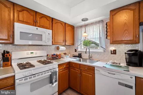 407 Bowleys Quarters Rd, Middle River, MD 21220 photo 10